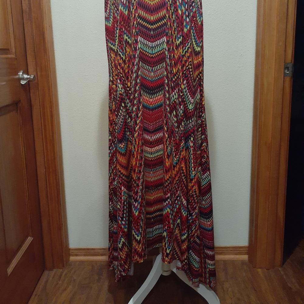 Colorful Dress - Picture 2 of 6
